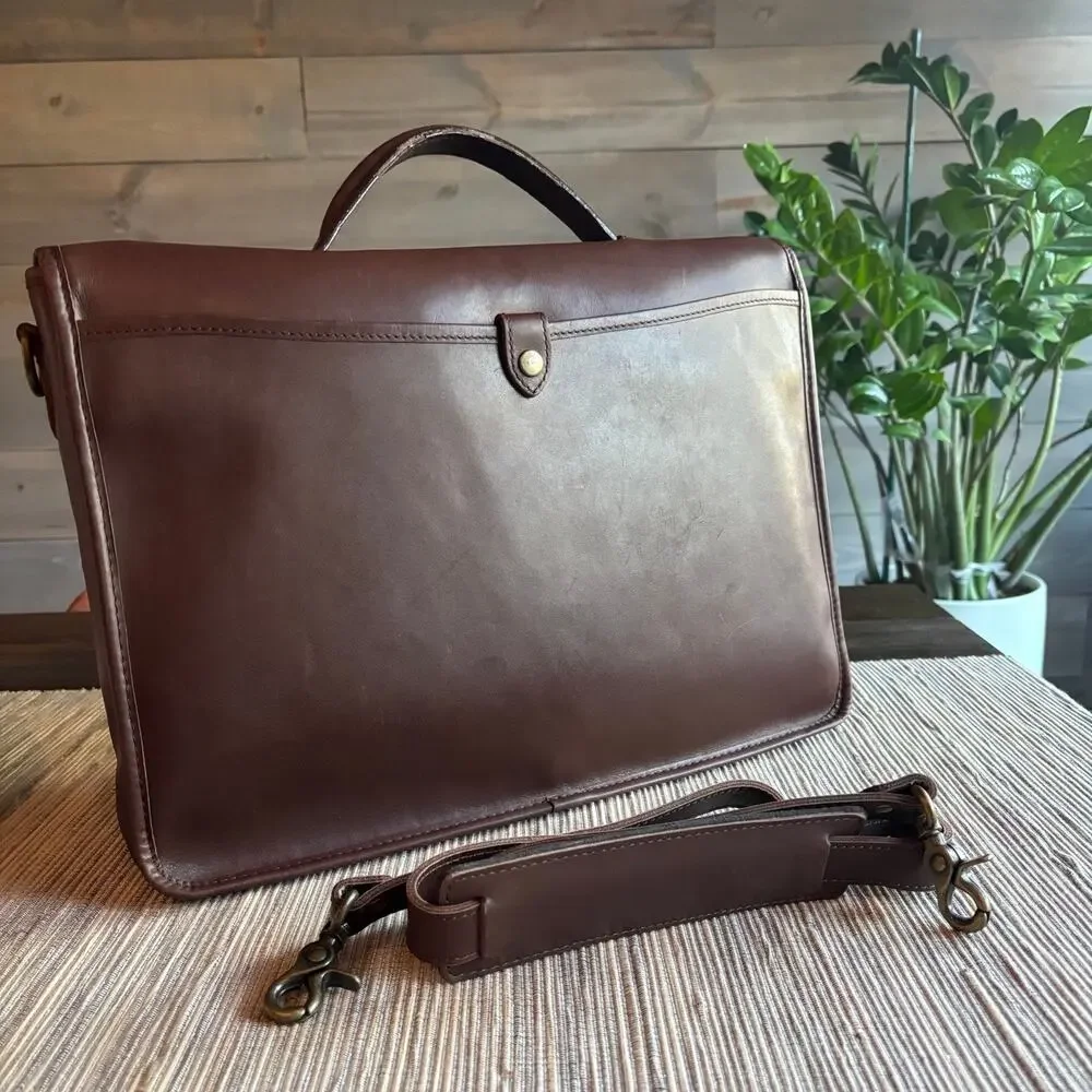 EDDIE BAUER | Vintage Mahogany Leather Shell Briefcase / Portfolio Bag